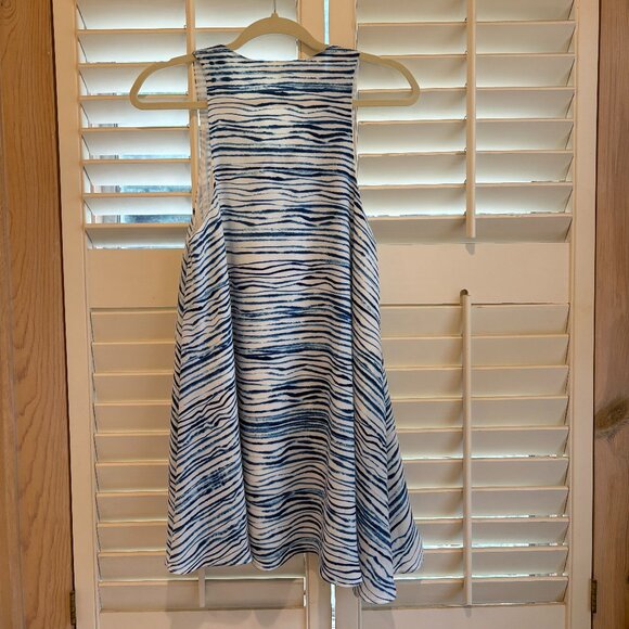 Striped flowy dress - Picture 3 of 3
